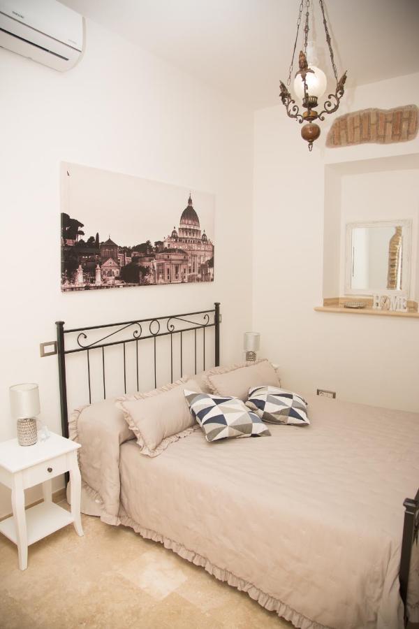 Casa Vacanza Colosseo 2 Rome Bagian luar foto