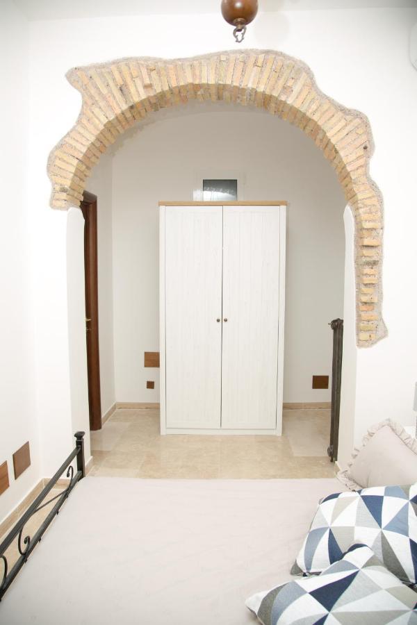 Casa Vacanza Colosseo 2 Rome Bagian luar foto